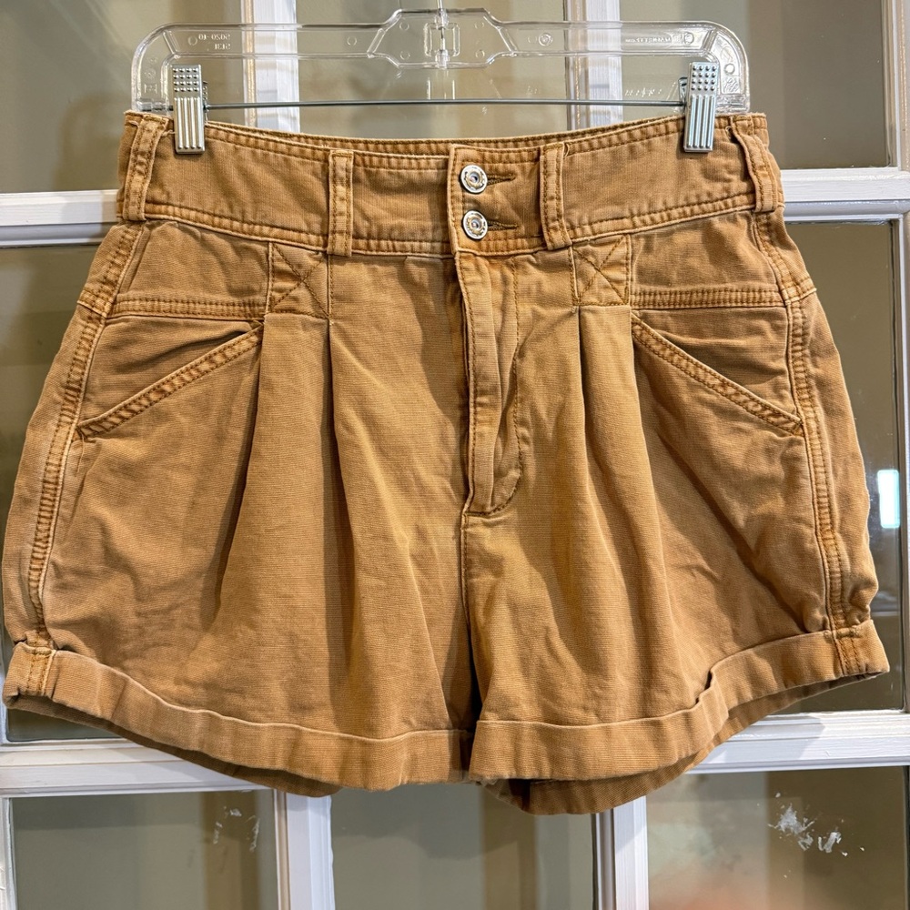 Pilcro Anthropologie High Waisted Shorts Distressed Pleated Size 29